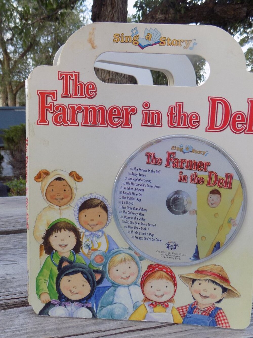 FARMER In  The Dell, Sing a Story, By Thompson & Hilderbrand